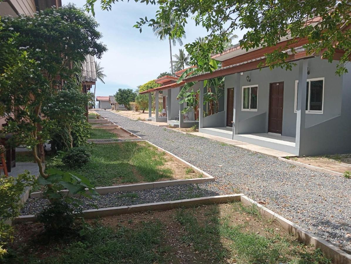 Scandinavian Beach Resort Ко-Ланта Екстер'єр фото