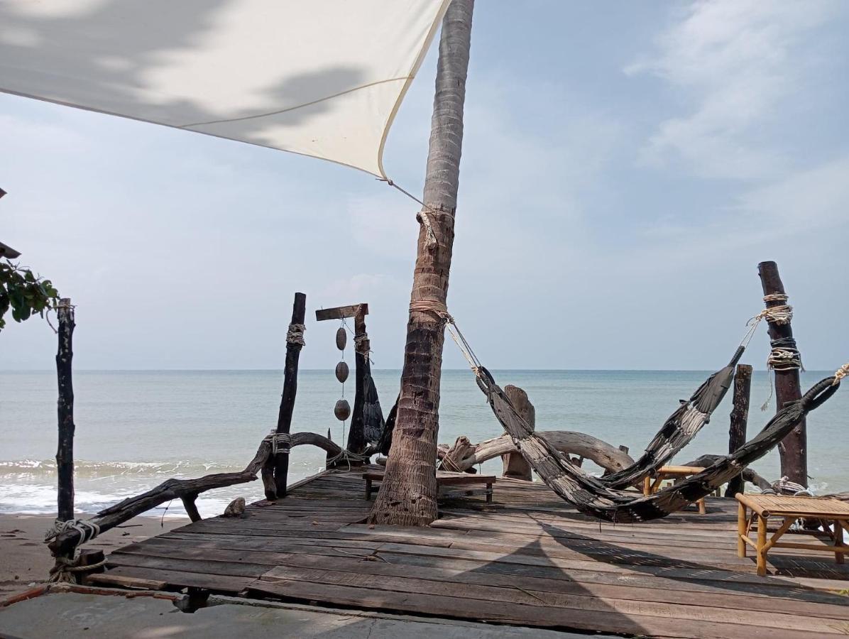 Scandinavian Beach Resort Ко-Ланта Екстер'єр фото