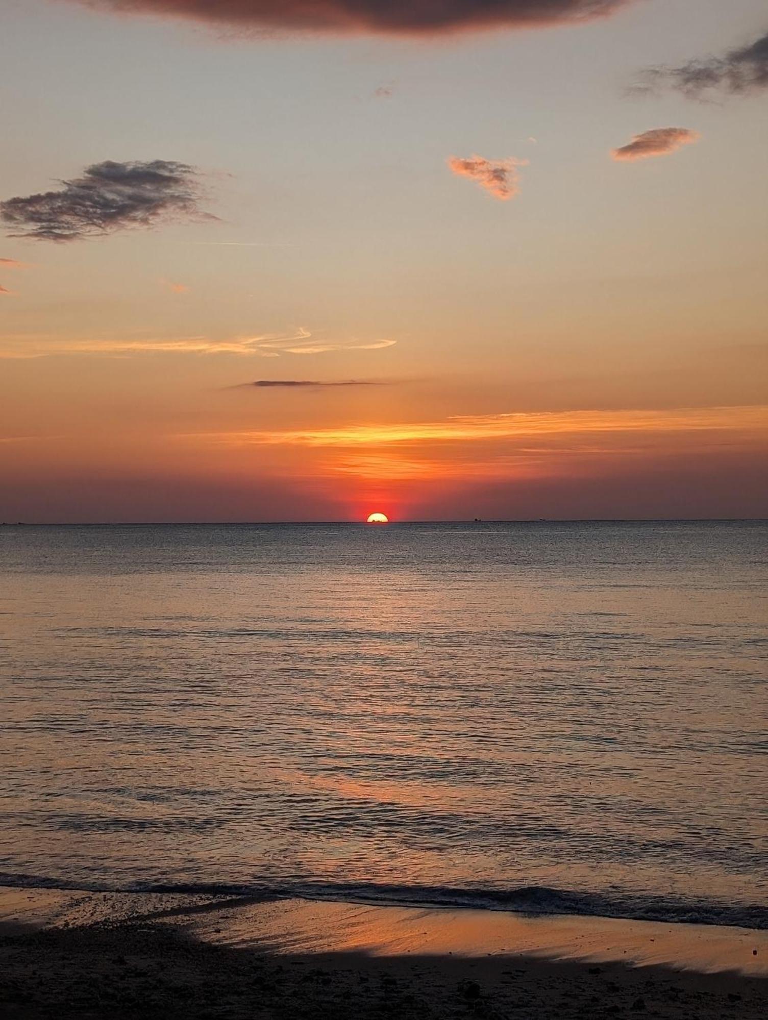 Scandinavian Beach Resort Ко-Ланта Екстер'єр фото
